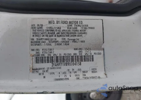 2009 Ford Crown Victoria Police/Police Interceptor/Police Interceptor W/3.55 Ls Axle (730A) z USA, uszkodzony, nr VIN 2FAHP71V89X104158